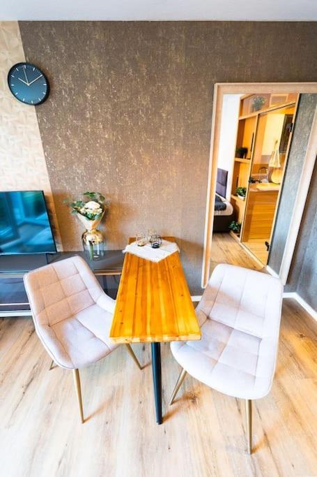 Apartmán Golden Nugget Inkl Wlan, Parkplatz Detmold Exteriér fotografie