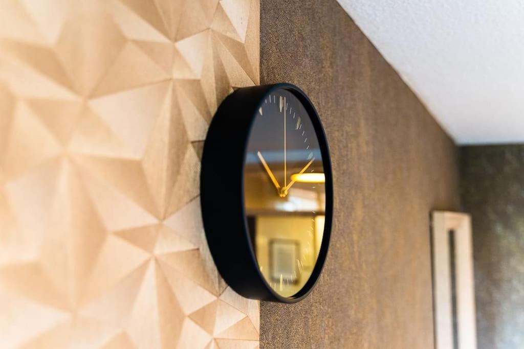 Apartmán Golden Nugget Inkl Wlan, Parkplatz Detmold Exteriér fotografie